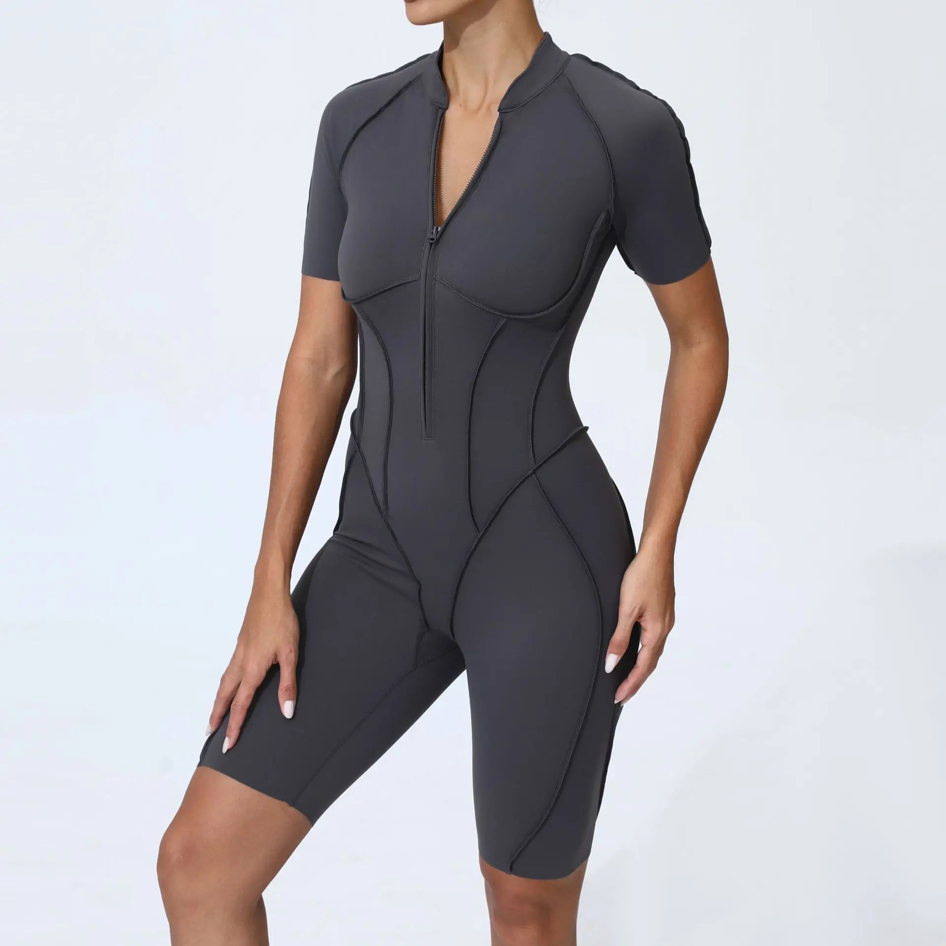 🖤 Catsuit Shorts Modelador™ — Conforto, Estilo e Liberdade em um Só Look