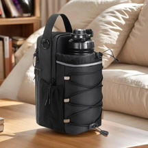 bolsa crossbody com base magnética que segura sua garrafa, celular e mais — enquanto você foca no treino.